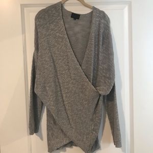 V neck sweater